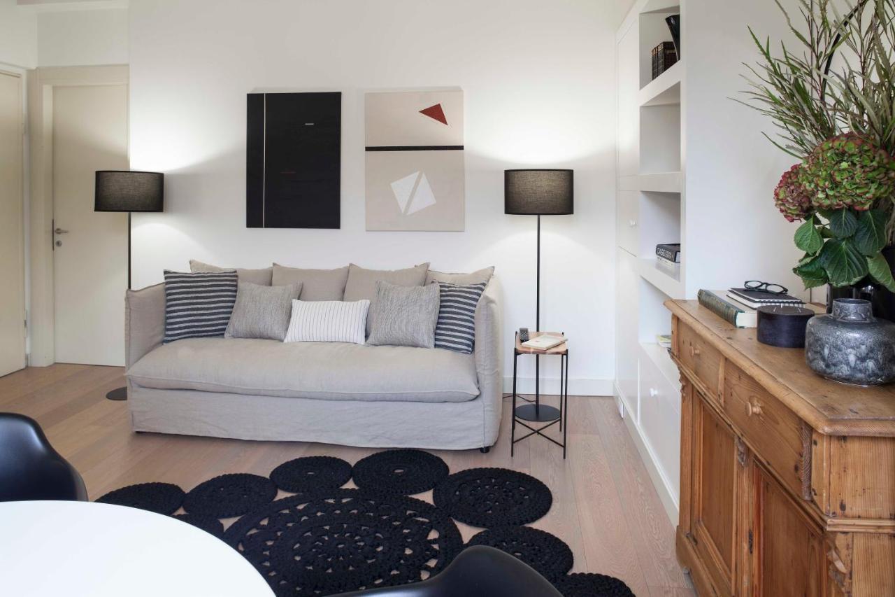 Lily Pads -Elegant Apartment- In The City Center Milano Eksteriør billede