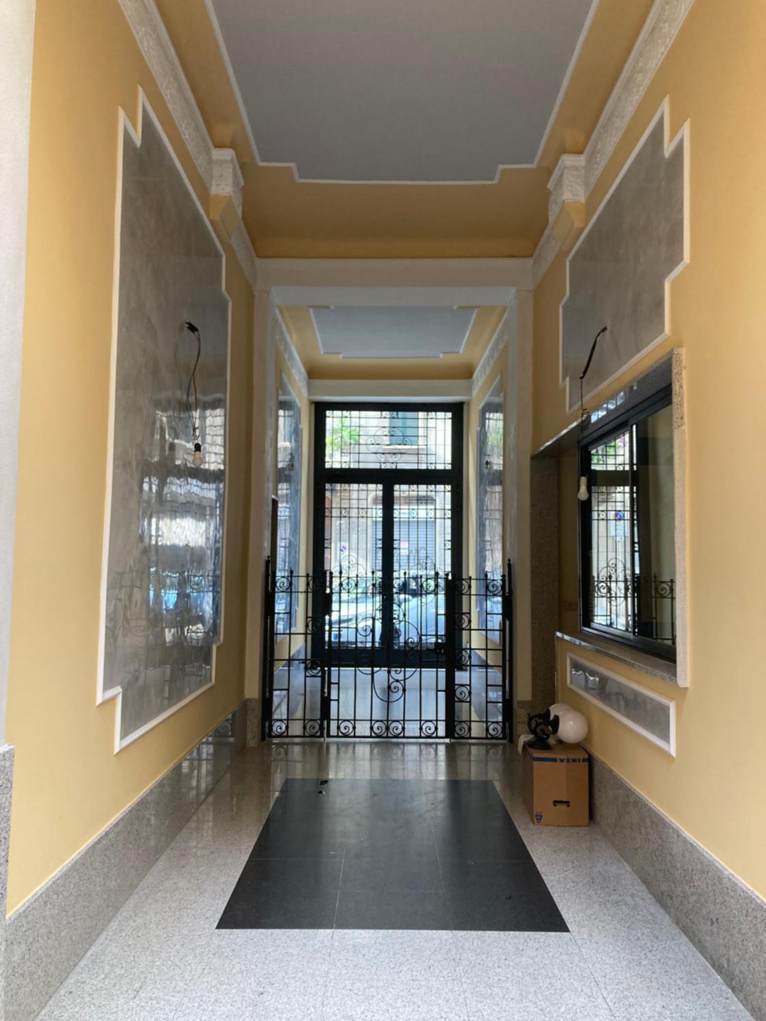 Lily Pads -Elegant Apartment- In The City Center Milano Værelse billede