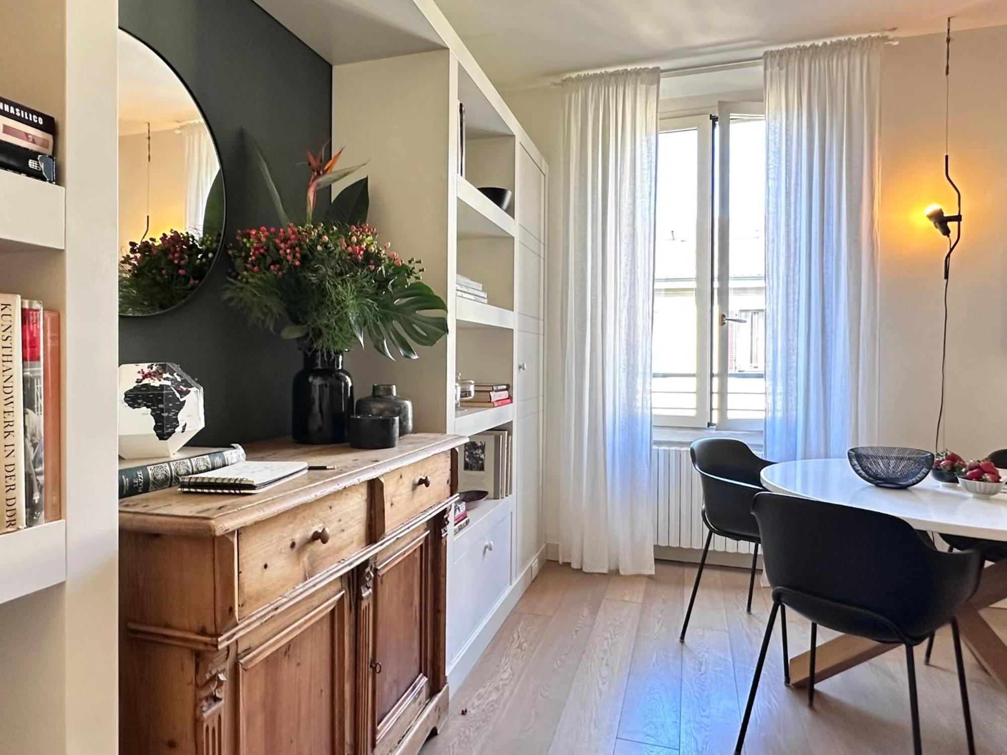 Lily Pads -Elegant Apartment- In The City Center Milano Eksteriør billede